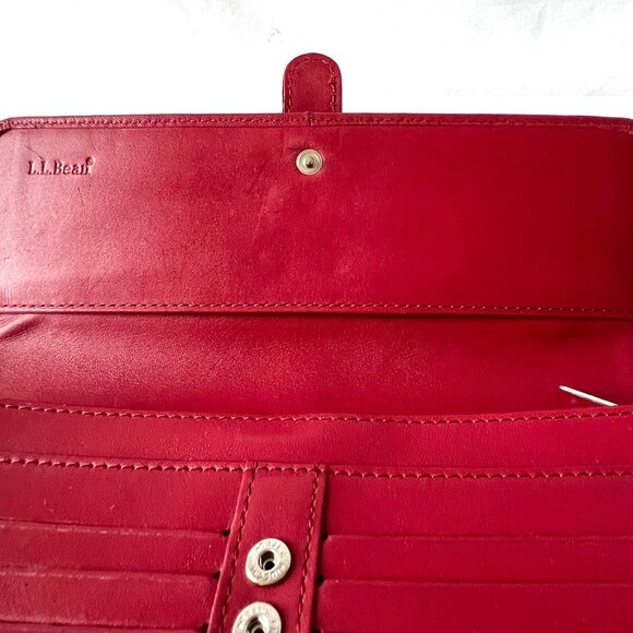 L.L. Bean Red Leather Passport Wallet, 9" x 5", Excellent Condition! - Picture 6 of 11